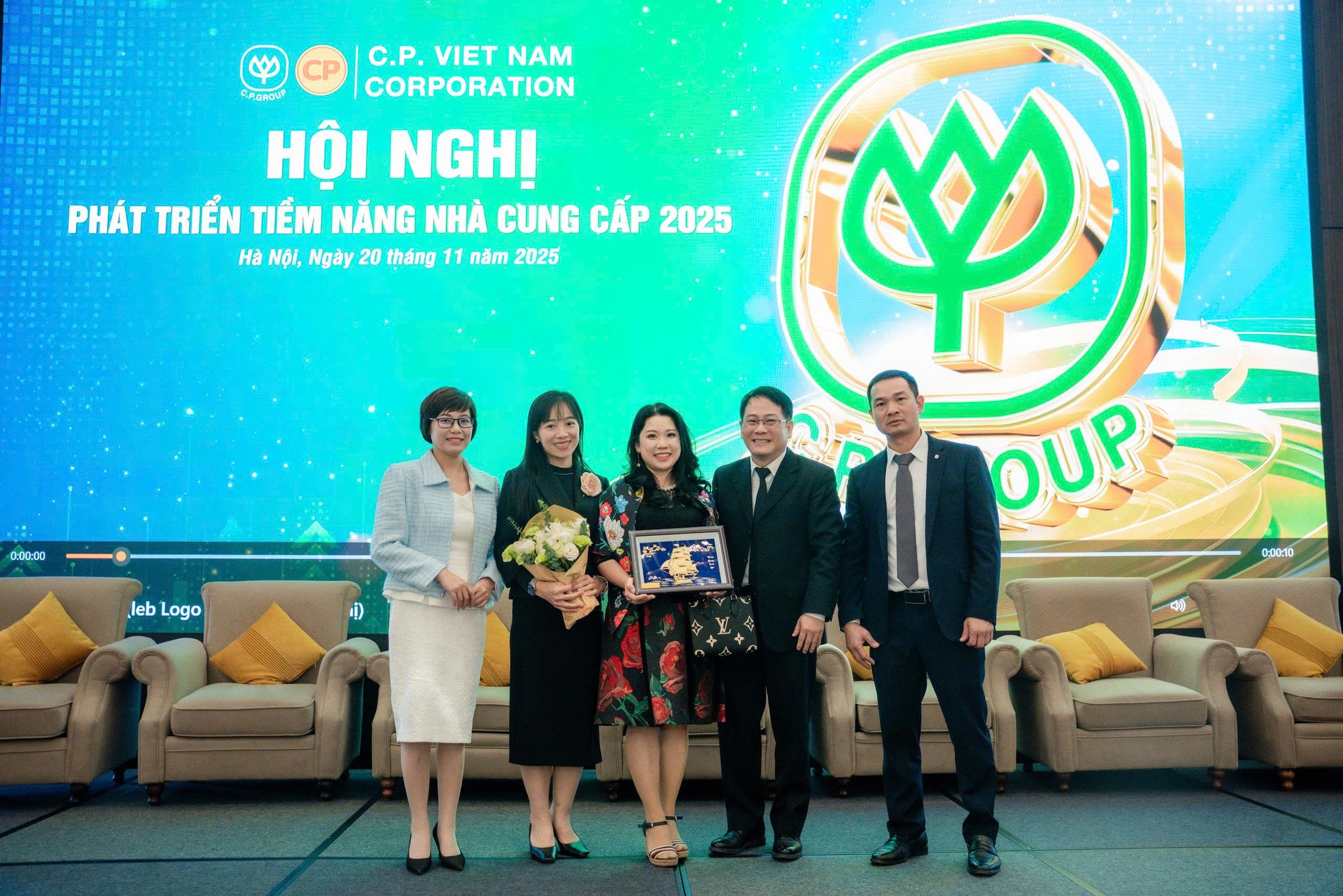 Hengsan Việt Nam tự hào là Nhà cung cấp tiêu tiêu biểu năm 2025 đồng hành cùng C.P. Việt Nam.